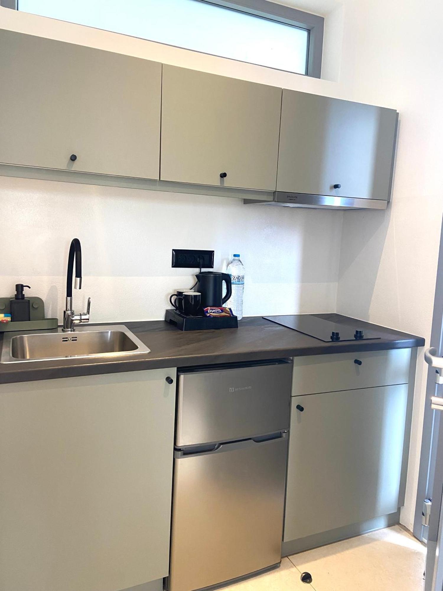 Spanos Apartments Áyios Pétros Eksteriør bilde