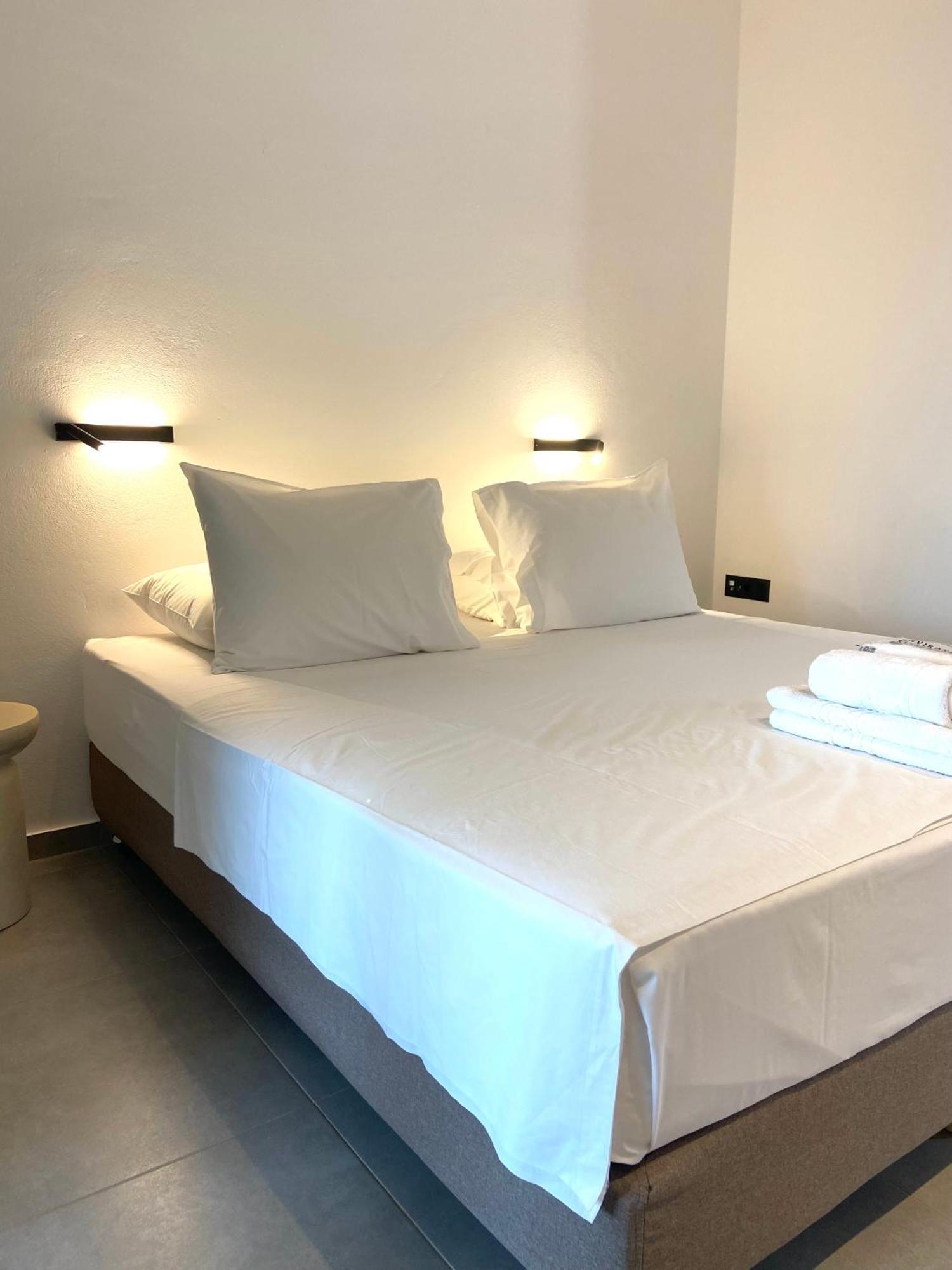 Spanos Apartments Áyios Pétros Eksteriør bilde