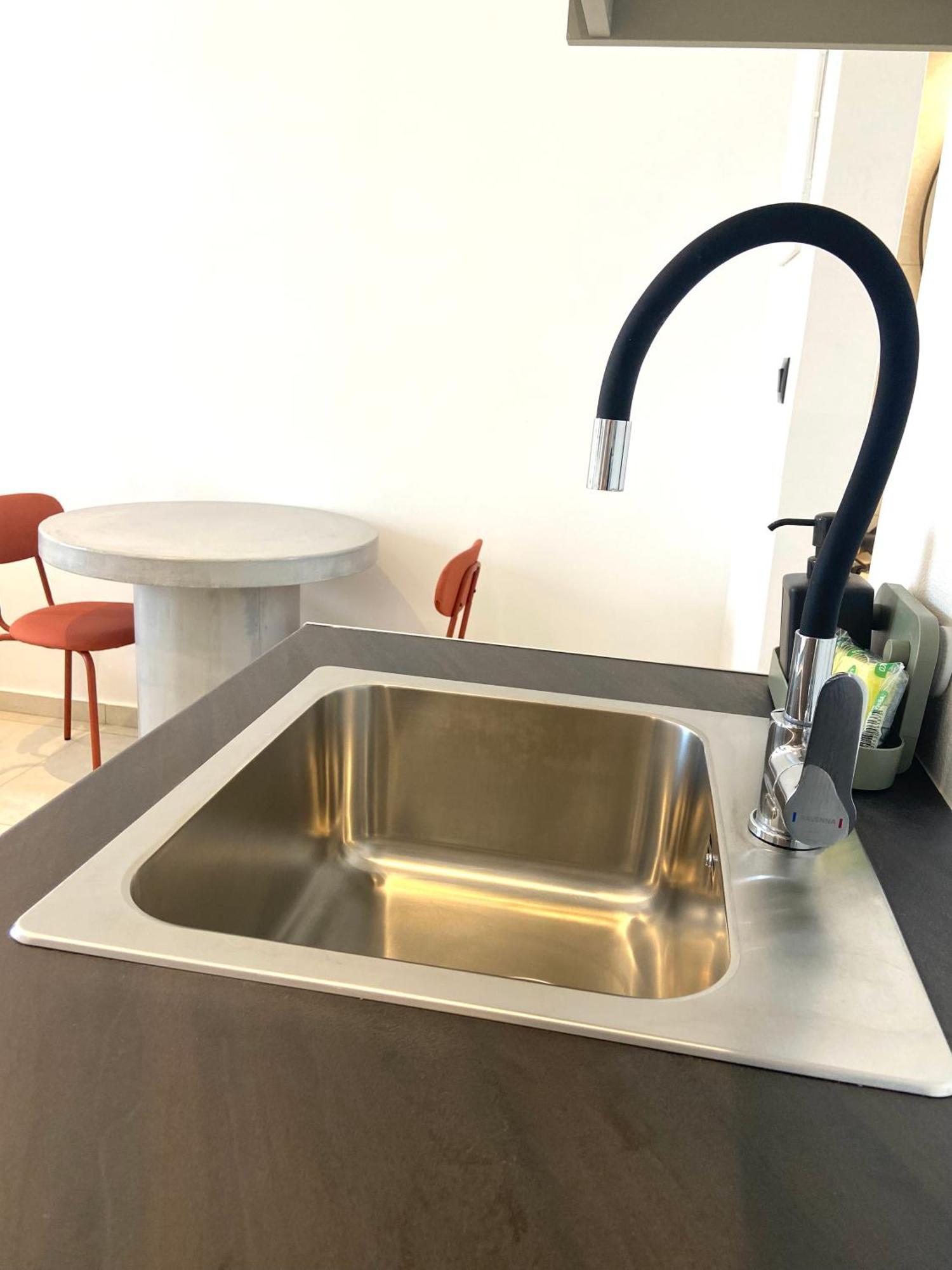 Spanos Apartments Áyios Pétros Eksteriør bilde
